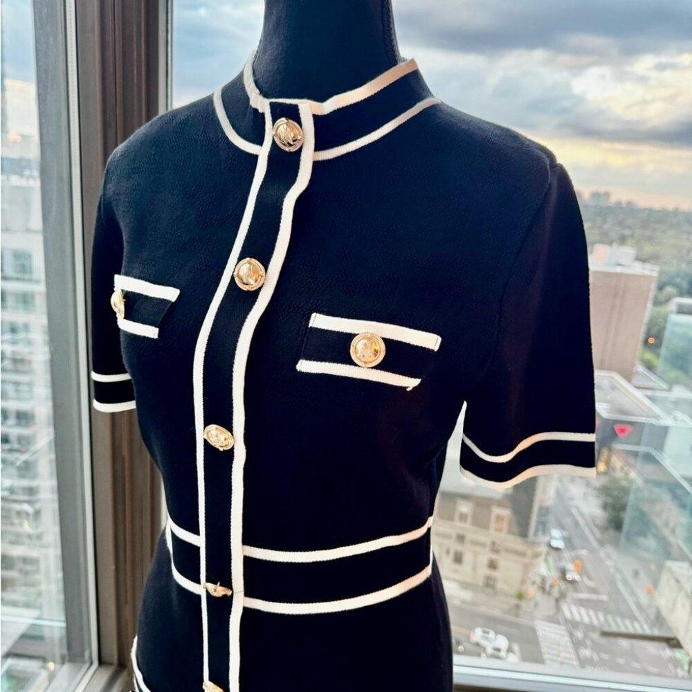 🆕KARL LAGERFELD🧿 NWT Classic Knit Dress with Embroidered Monogram, Black, Sz M - Picture 6 of 16